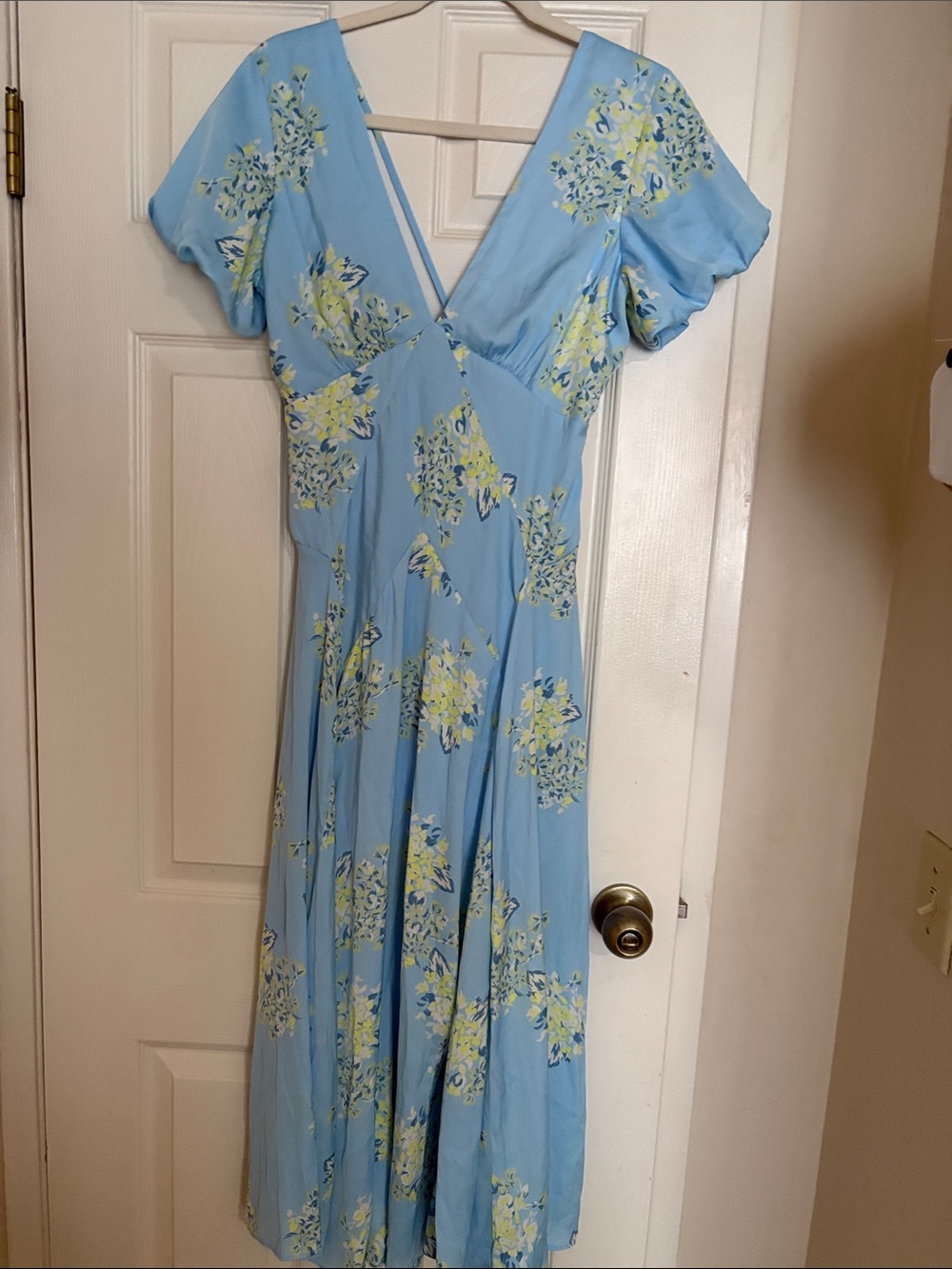 Free People Light Blue Floral V-Neck Midi Dress